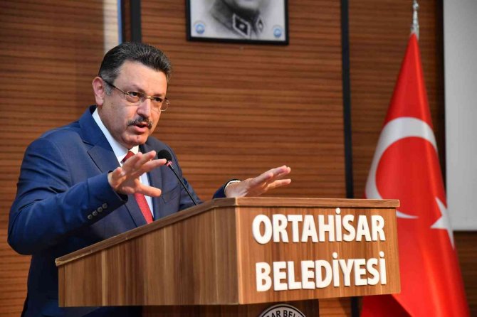 Başkan Genç: “Hakemler Toplumun Önüne Atılıyor”