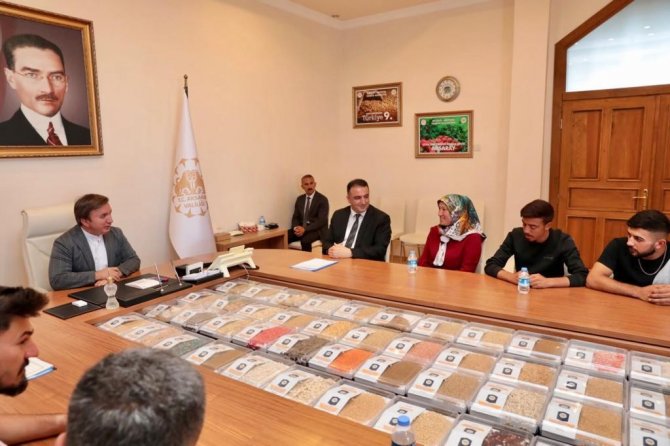 Aksaray’da Sosyal Yardım Projesiyle 130 Kişi İş Sahibi Oldu