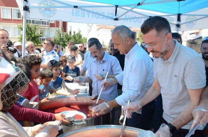 Suluova Belediyesinden 4 Bin Kişilik Aşure İkramı