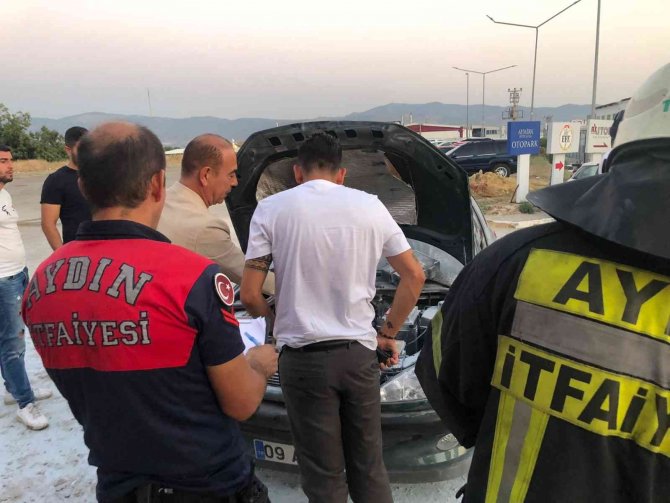 Seyir Halindeki Otomobilde Yangın Çıktı