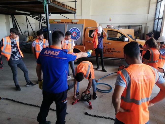 Aydın’da Afad Gönüllüleri, Afete Hazırlanıyor