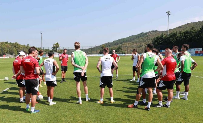 Beşiktaş, Karagümrük Maçı Hazırlıklarını Sürdürdü
