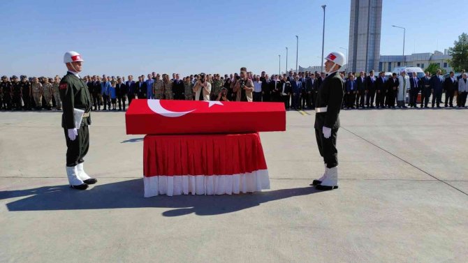 Şehit Asker, Törenle Memleketine Uğurlandı