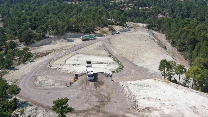 Çameli’nde Vahşi Depolamaya Son
