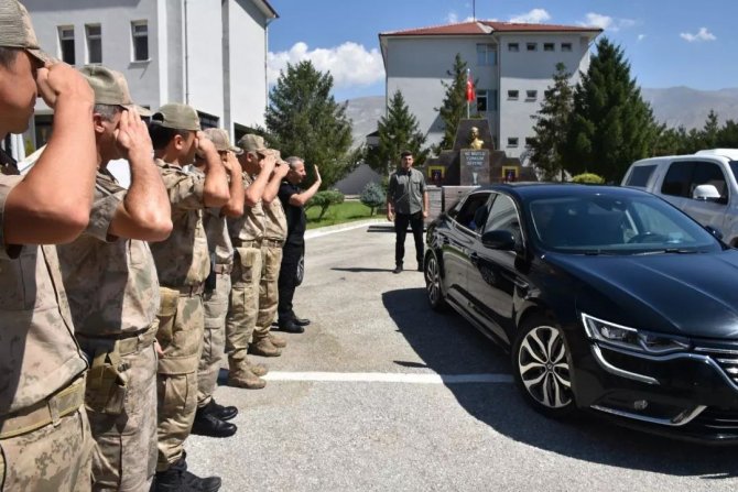 Erzincan İ̇l Jandarma Komutanı Tuğgeneral Erol Ağrı’ya Uğurlandı