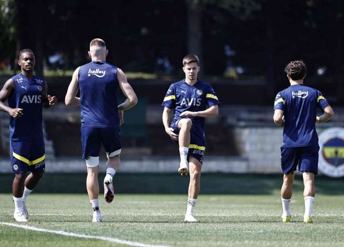 Fenerbahçe, Austria Wien Maçı Hazırlıklarını Sürdürdü