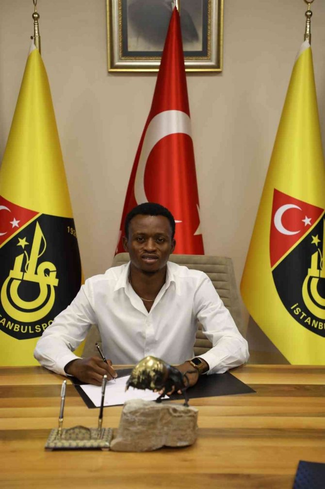İ̇stanbulspor, Owusu’yu Kadrosuna Kattı