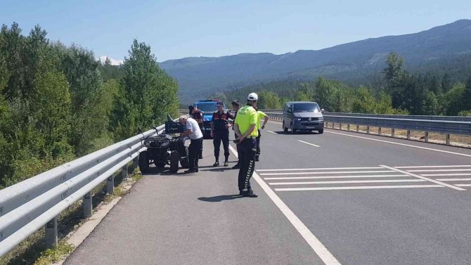 Yan Yatıp Bariyere Çarpan Atv’nin Sürücüsü Ağır Yaralandı