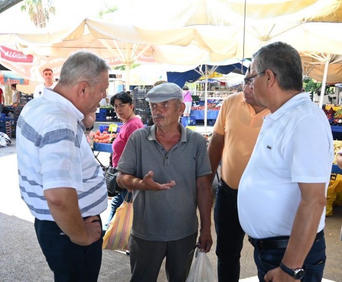 Başkan Toplaloğlu’ndan Aşure İkramı