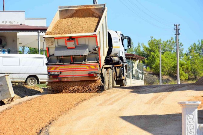 Manavgat Belediyesinden Sarılar Ve Sorgun’da Asfalt Çalışması