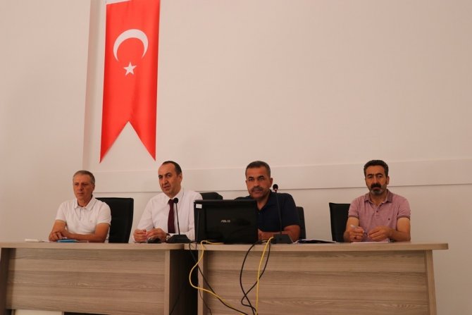 Bingöl İ̇l Milli Eğitim Müdürü Yücel, Muhtarlarla Bir Araya Geldi