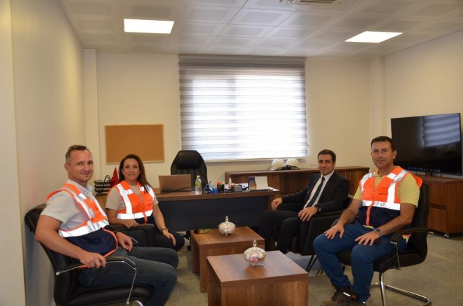 Sahada İncelemelerde Bulundu