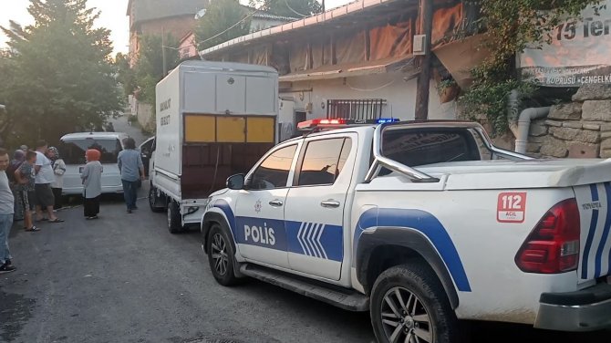 Sarıyer’de Kaçak Sigara Almaya Gelen Ağabey Kardeş Kavgası Kanlı Bitti: 1 Ölü