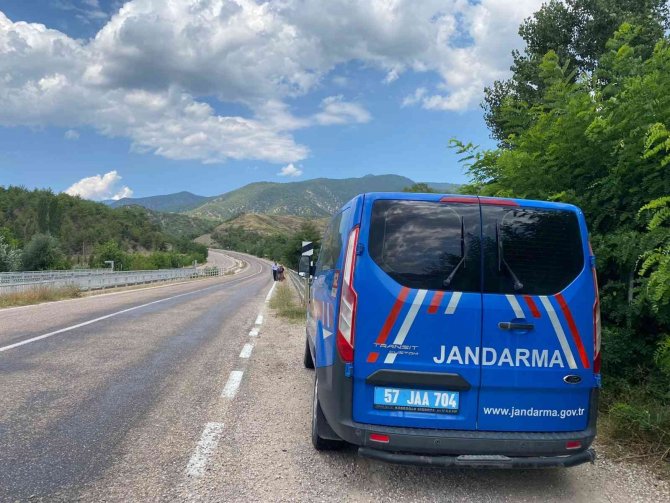 Yanan Otomobilin Kayıp Sahibi İçin Arama Çalışmaları Başlatıldı