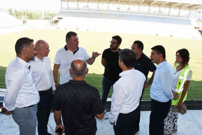 19 Mayıs Stadyumu’nda Çalışmalar Tüm Hızıyla Sürüyor