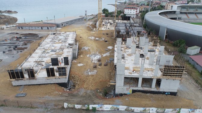 Akçaabat’ta Spor Lisesi İnşaatı Hızla Yükseliyor