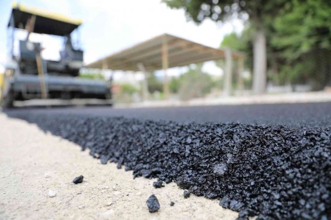 Yüreğir’de Asfalt Çalışmaları