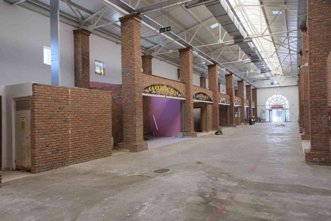 Karapürçek Semt Hali Kütüphane Oluyor