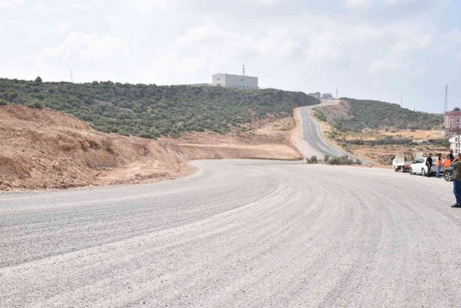 Kepez’den Antalya Şehir Hastanesine Konforlu Yollar