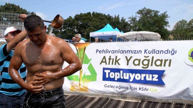 Kurtdere’de Güreşlerden Artan Atık Yağlar Toplandı