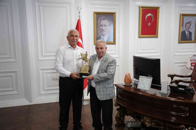 Başkan Demirtaş: “İ̇lçemizi Marka Şehir Haline Getirmek İçin Çalışıyoruz”