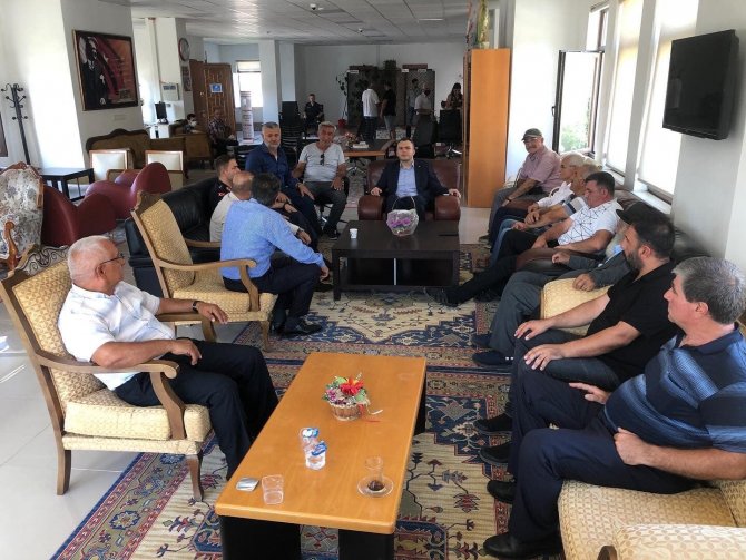 Divriği’de Aşure Dağıtıldı