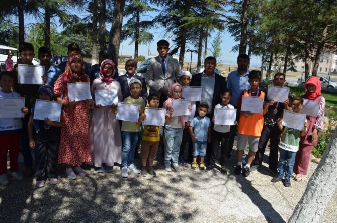 Beylikova’daki 350 Yaz Kur’an Kursu Öğrencisi İçin Mezuniyet Töreni