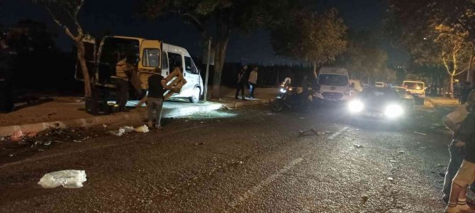 Pazar Yerinde Silahlı Kavga: 2 Yaralı