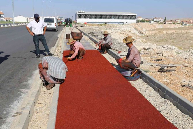 Karaman’da Şehit Muhammed Yalçın Bulvarı Asfaltlanıyor