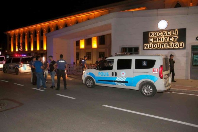Kocaeli’de 20 Aranan Şahıs Yakalandı