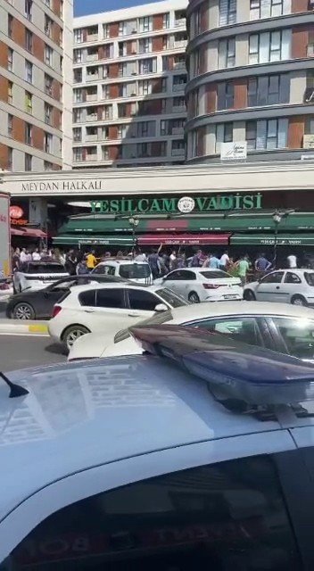 Kafede Çıkan Silahlı Kavgada 1’i Ağır 6 Kişi Yaralandı