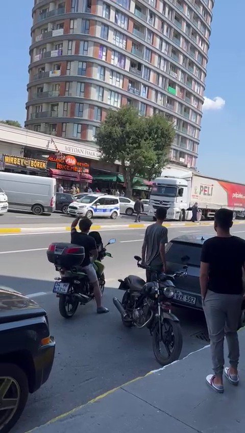 Kafede Çıkan Silahlı Kavgada 1’i Ağır 6 Kişi Yaralandı