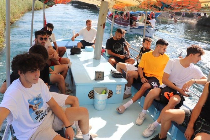 Muğlaspor Futbolcuları Tekne Turu İle Moral Buldu