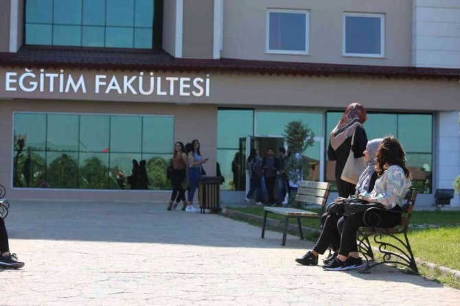 Scü’de Kontenjanların Tamamına Yakını Doldu