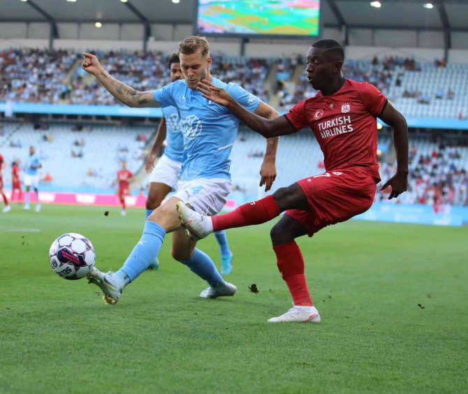 Uefa Avrupa Ligi: Malmö Ff: 2 - Sivasspor: 1 (İ̇lk Yarı)