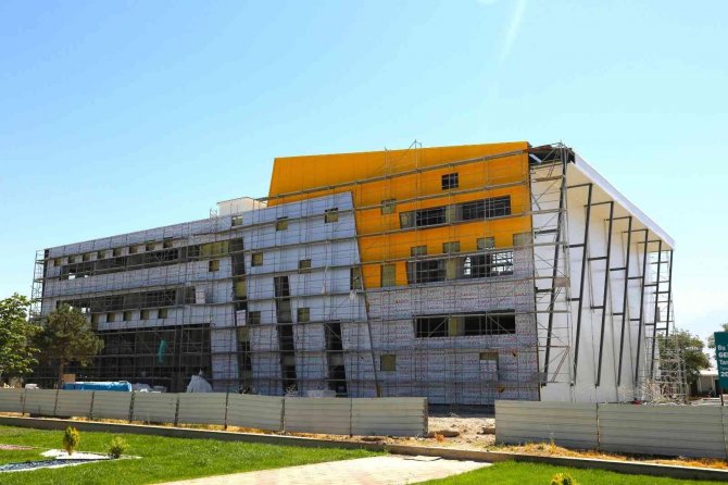 Tuşba Belediyesinden Modern Spor Kompleksi