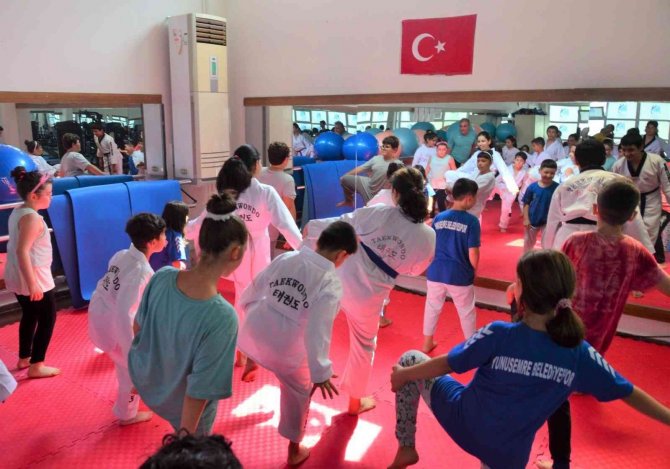 Muradiye’de Taekwondoya İlgi Artıyor