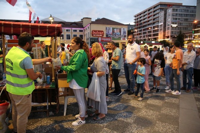 Geleneksel Açık Hava Sinema Günlerine İ̇lkadım’da Yoğun İlgi