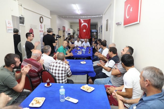 Ak Parti İ̇zmir Teşkilatından 30 İlçede Hummalı Çalışma