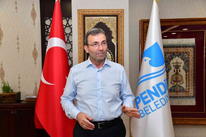 Pendik Belediyesinden İlçede İkamet Eden Ve Üniversiteye Yeni Başlayanlara 2 Bin Tl’lik Destek