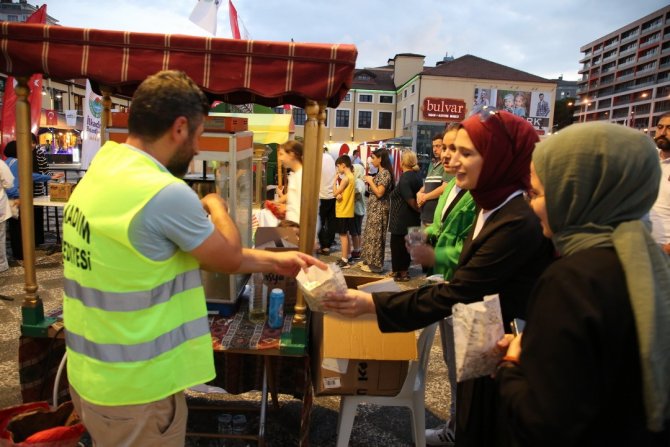 Geleneksel Açık Hava Sinema Günlerine İ̇lkadım’da Yoğun İlgi
