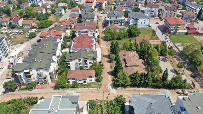 Başiskele’de Asfalt Seferberliği