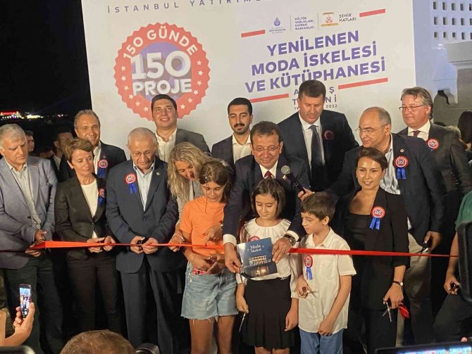 Tarihi Moda İ̇skelesi Deniz Manzaralı Kütüphaneye Dönüştü
