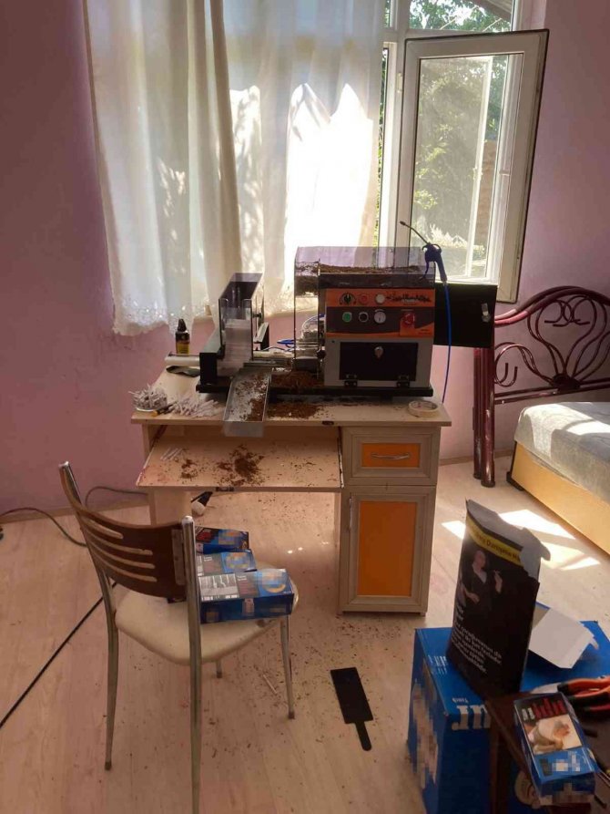 Jandarmadan Uyuşturucu Ve Kaçak Sigara Operasyonu: 2 Gözaltı