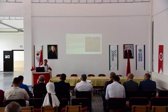 Kastamonu Üniversitesi’nden Çiftçilere ’Aspir’ Ve ’Kenevir’ Eğitimi
