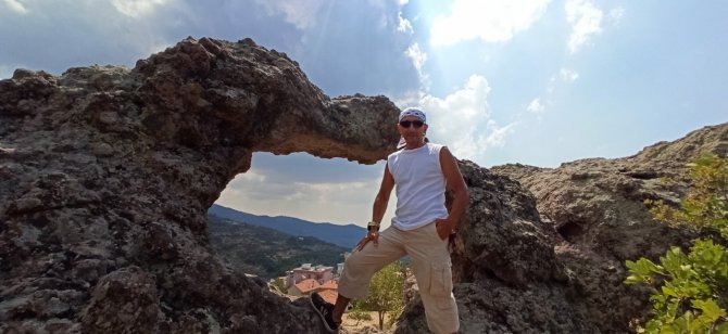 Burhaniye’ De Kaya Sunağı İlgi Gördü