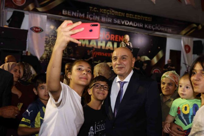 Keçiören’de Emine Karakuş Konseri