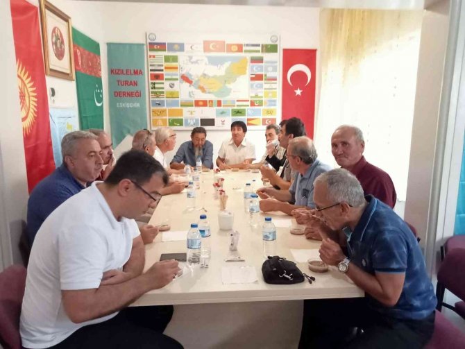 Kızılelma Turan Derneği ‘Aşure Programı’ Düzenledi