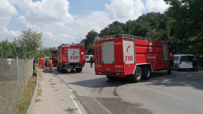 Taşlama Makinesinden Çıkan Kıvılcım Yangına Sebep Oldu