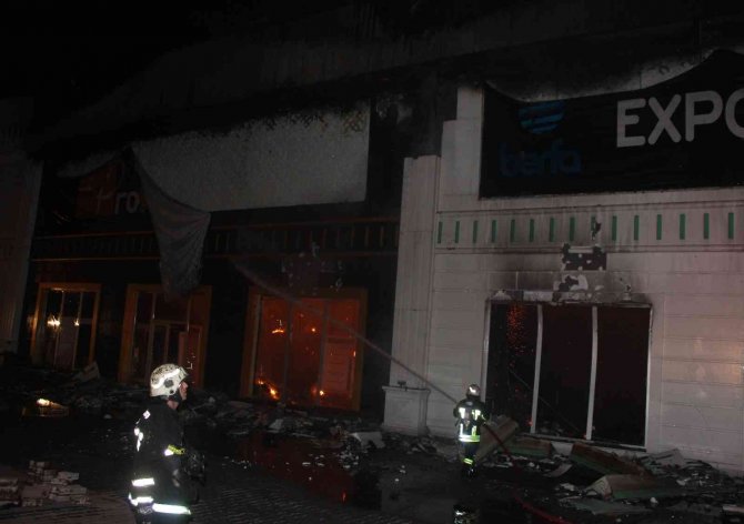 Kayseri’de Fabrika Yangını